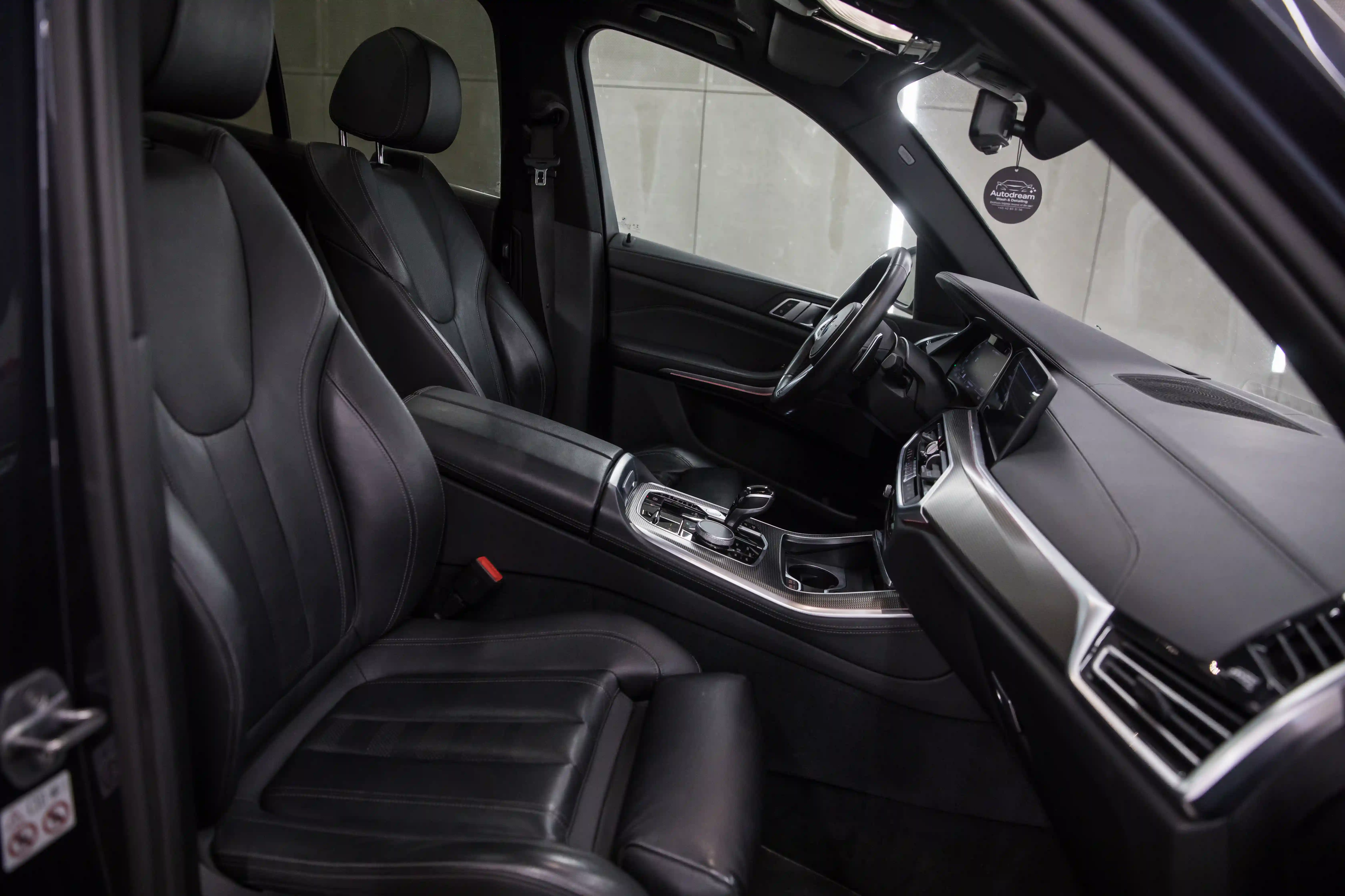 BMW X5 M50 4
